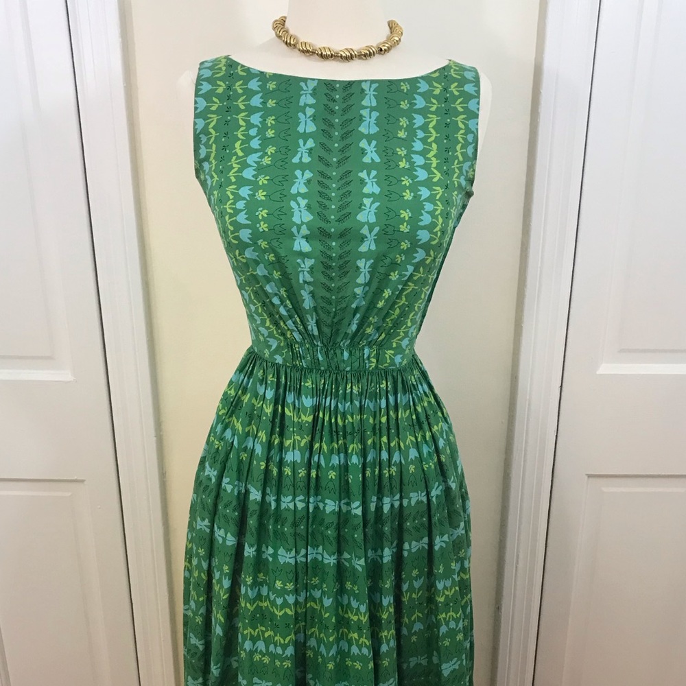 Vintage 1950s novelty  cotton dress